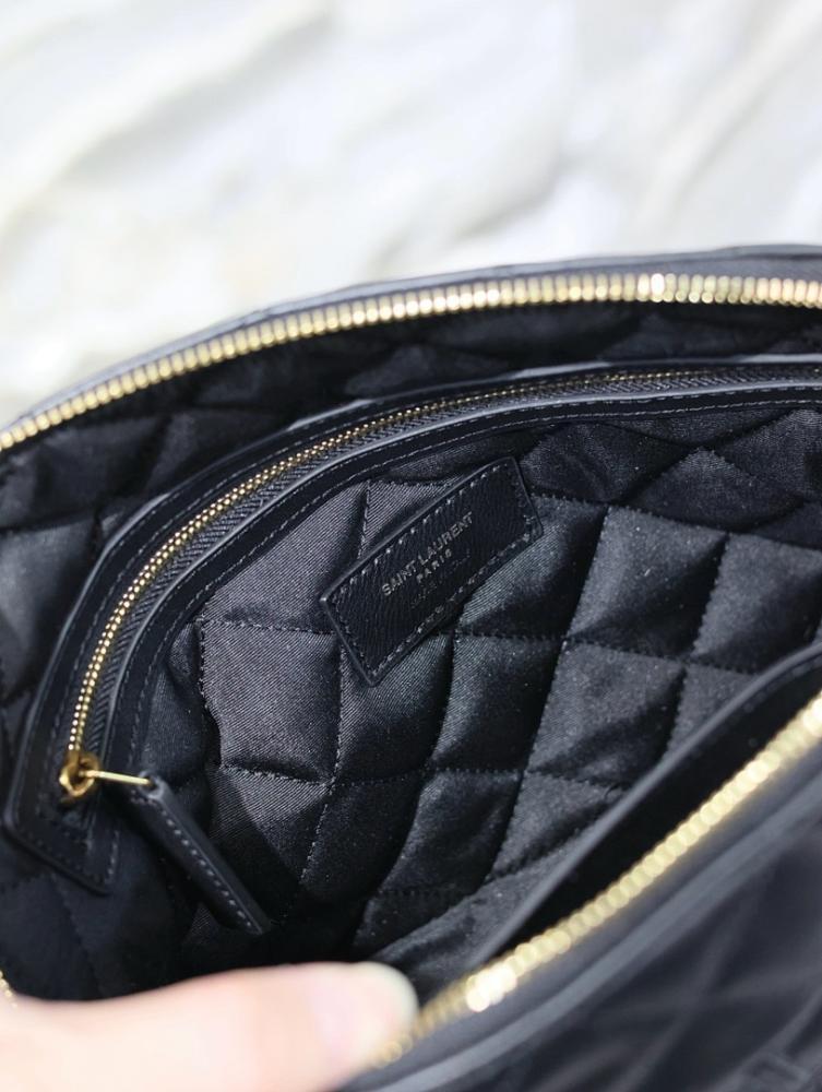 Classic Modern Leather Bag
