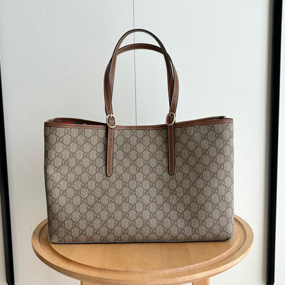 Ophidia Tote Bag