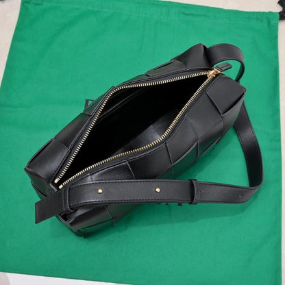 Luxury Stylish Woven Lambskin Top Handle Bag