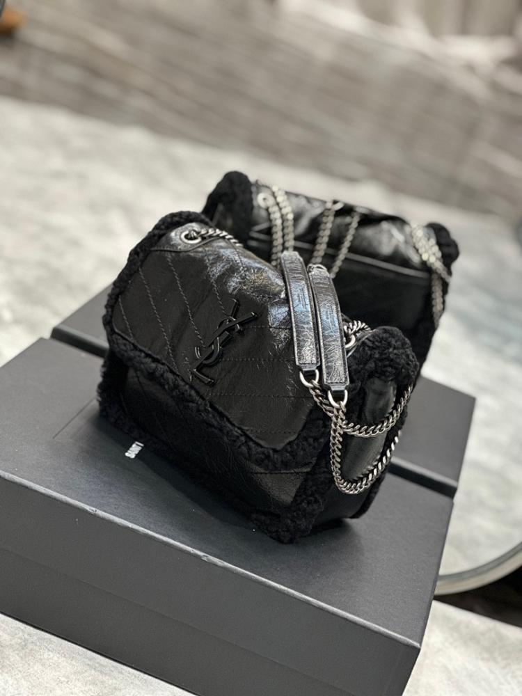 Modern Italian-Inspired Leather Top Handle Bag