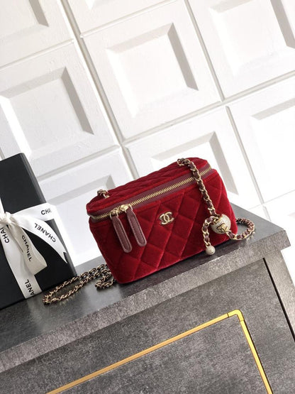 Alma Gold Wallet