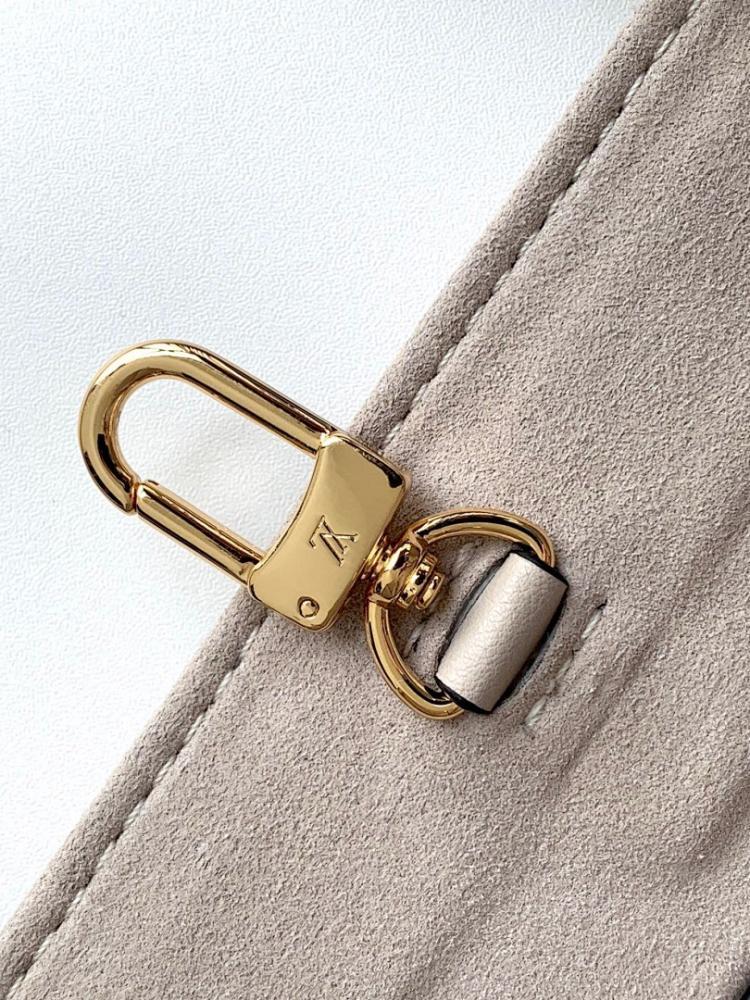 Elegant Refined Printed Leather Crossbody Bag