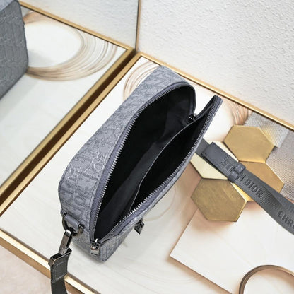 Modern Refined Leather Bag