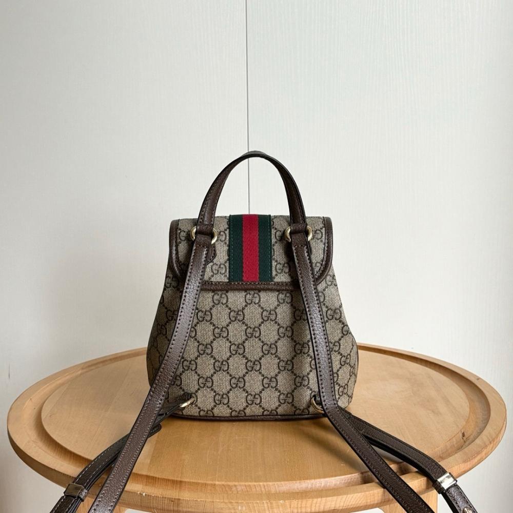 Modern Italian-Inspired Crossbody Bag