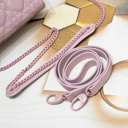 Italian-Inspired Elegant Shoulder Bag