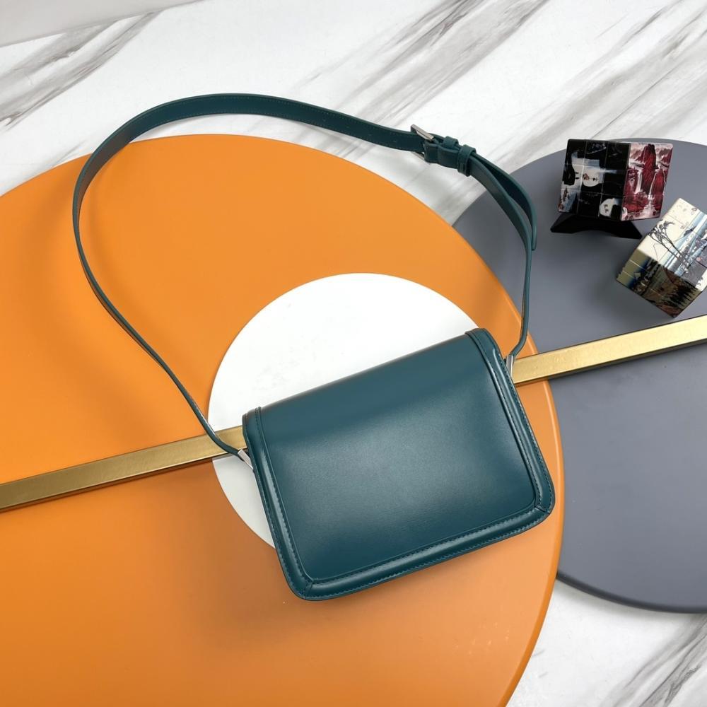 Classic Leather Top Handle Bag