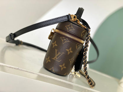 Modern Woven Canvas Shoulder Bag – Limited Edition