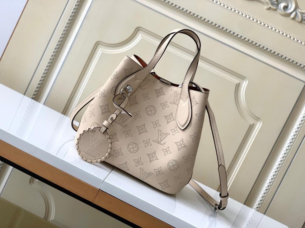 Classic Premium Leather Crossbody Bag