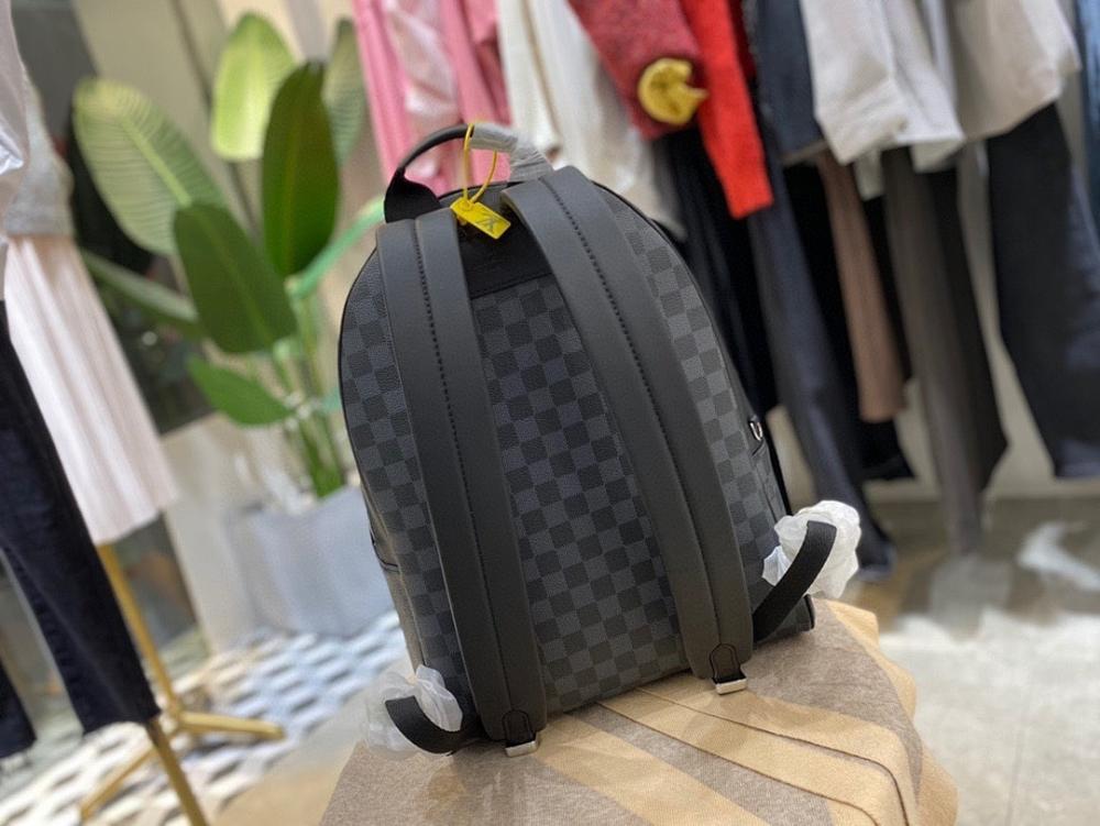 Stylish Refined Leather Shoulder Bag
