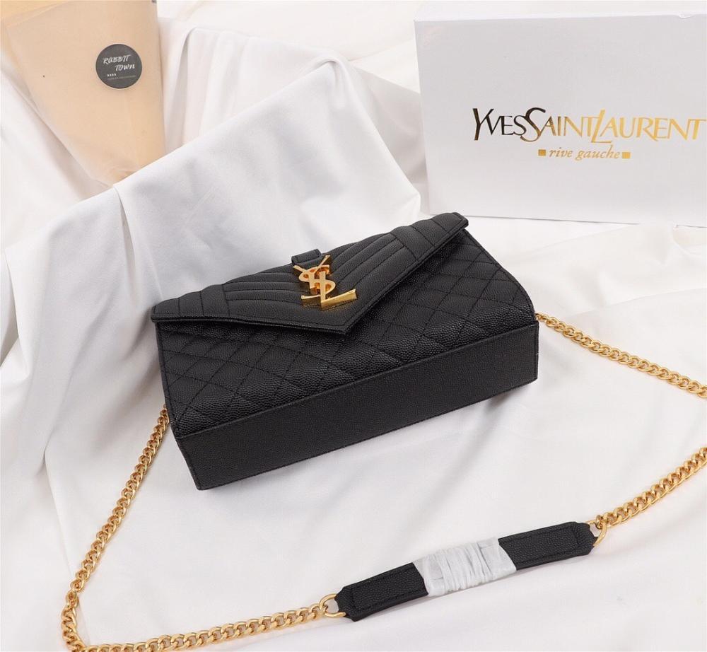 Stylish Quilted Crossbody Bag – Limited Edition