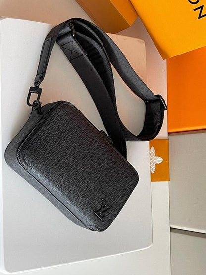 Modern Stylish Leather Shoulder Bag