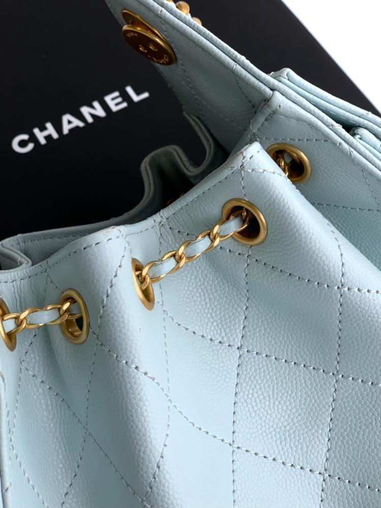 Elegant Gold Leather Hobo Bag
