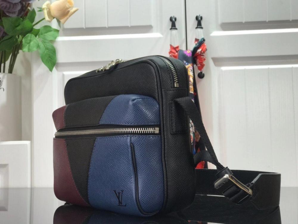Messenger Bag
