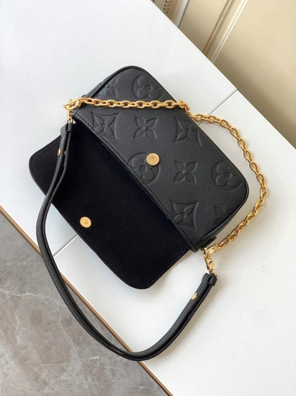 Stylish Premium Canvas Crossbody Bag