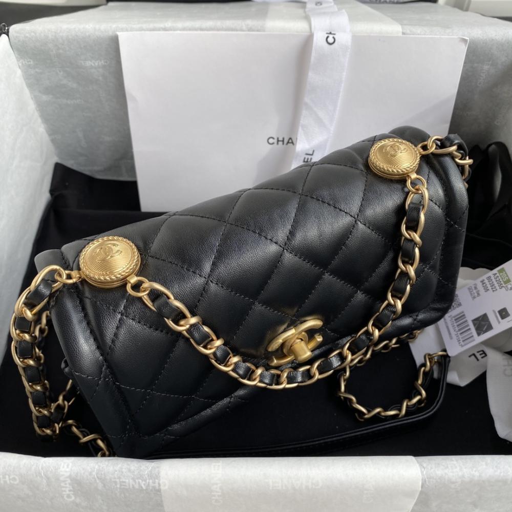 Elegant Leather Shoulder Bag