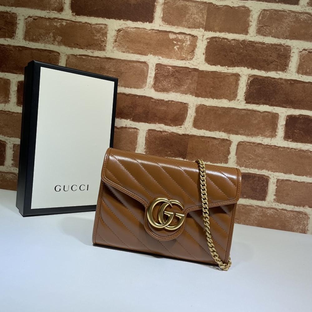 Classic Shoulder Bag