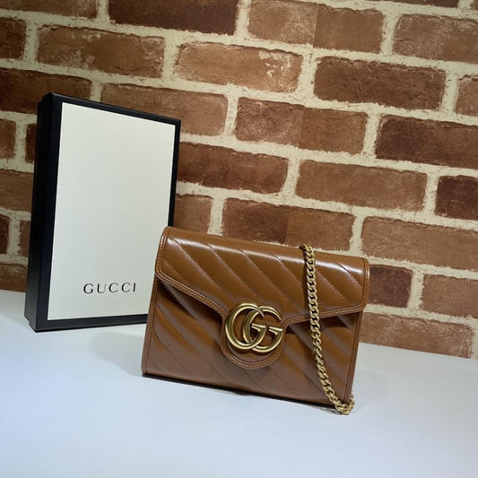 Classic Shoulder Bag