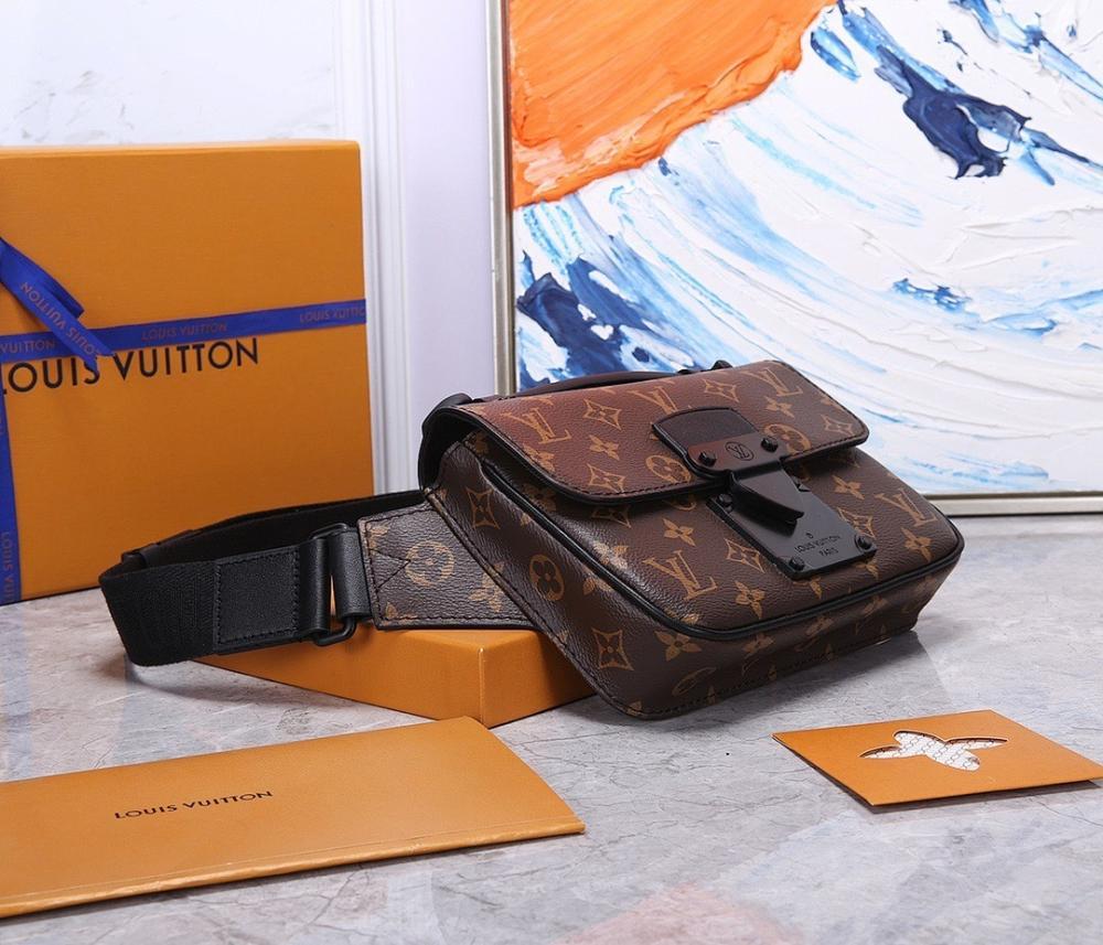 Modern Italian-Inspired Canvas Shoulder Bag