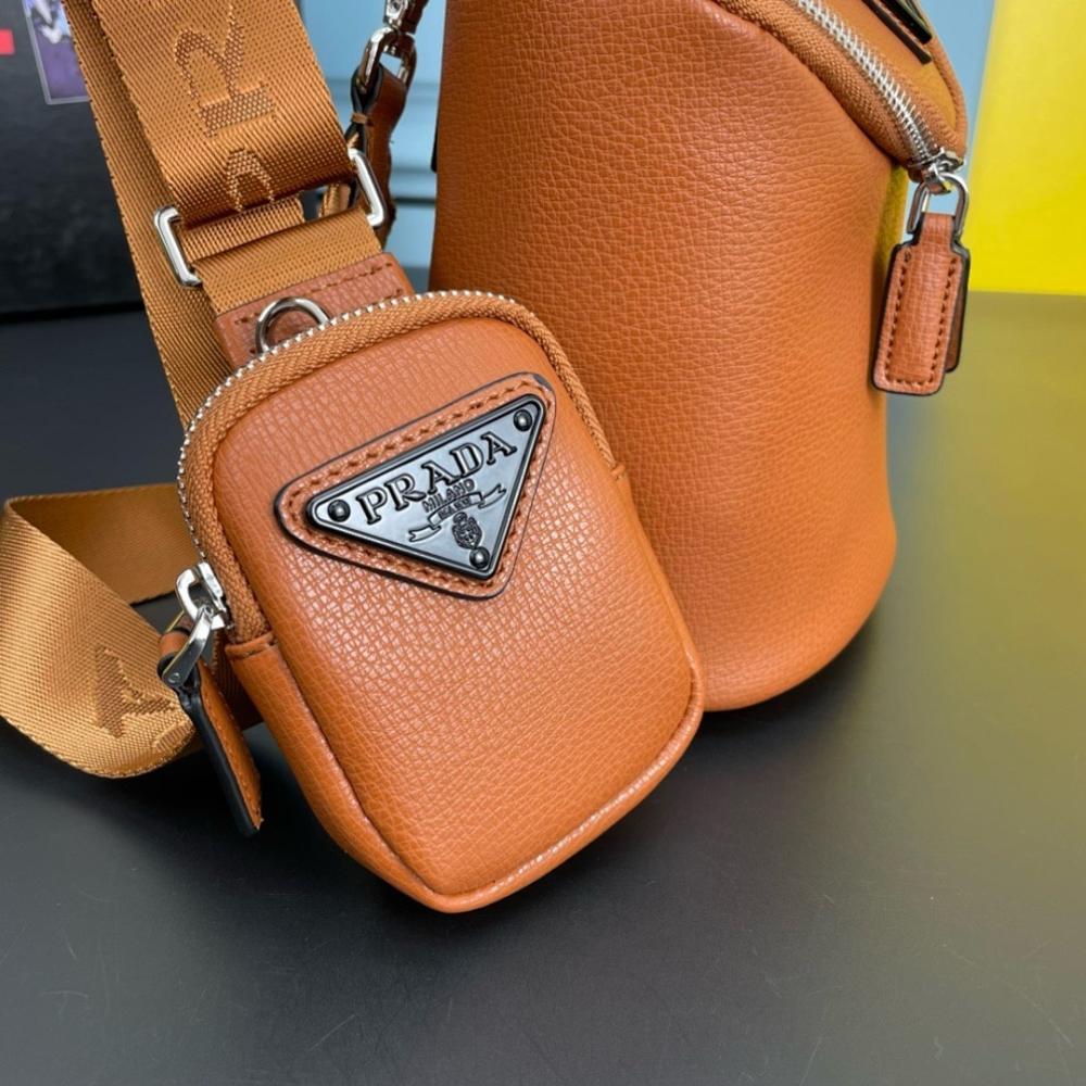 Luxury Grey Shoulder Bag – Limited Edition