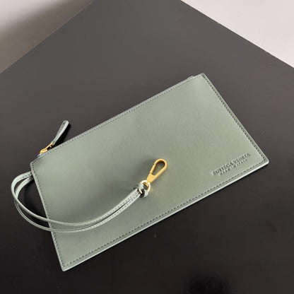 Classic Leather Shoulder Bag