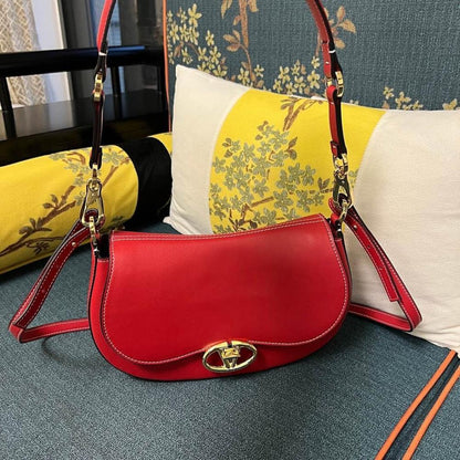 VLogo Signature Calfskin Shoulder Bag