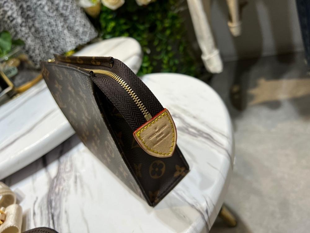 Stylish Shoulder Bag – Special Edition