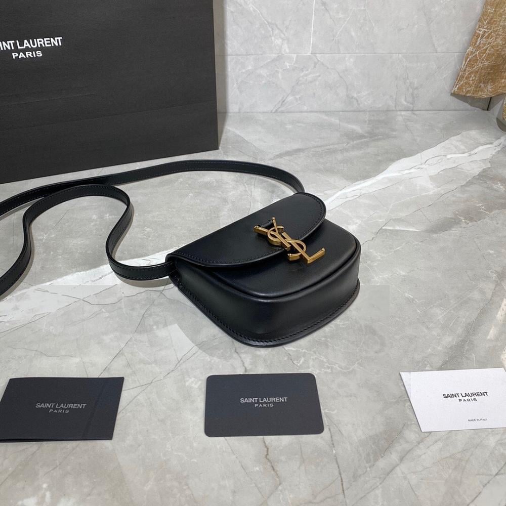 Elegant Stylish Gold Calfskin Bag – Limited Edition