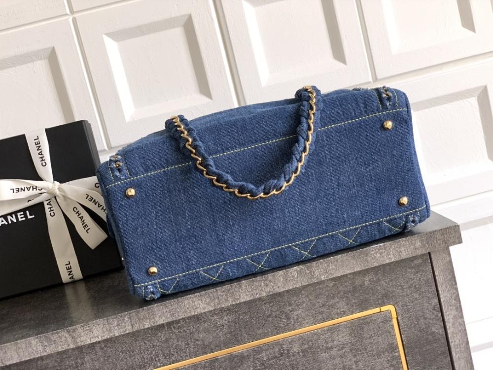 Elegant Top Handle Bag