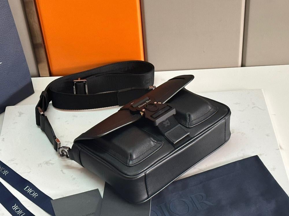 Stylish Premium Calfskin Shoulder Bag