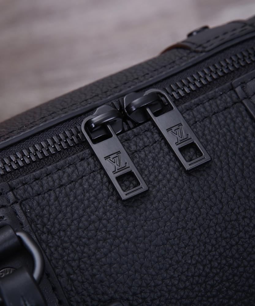 Modern Elegant Calfskin Shoulder Bag