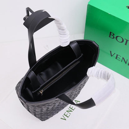 Luxury Refined Woven Leather Top Handle Bag