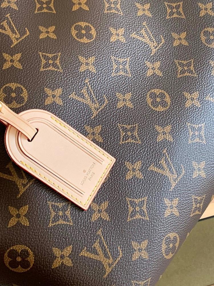 Classic Italian-Inspired Canvas Bag