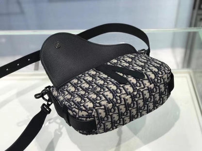 Elegant Shoulder Bag