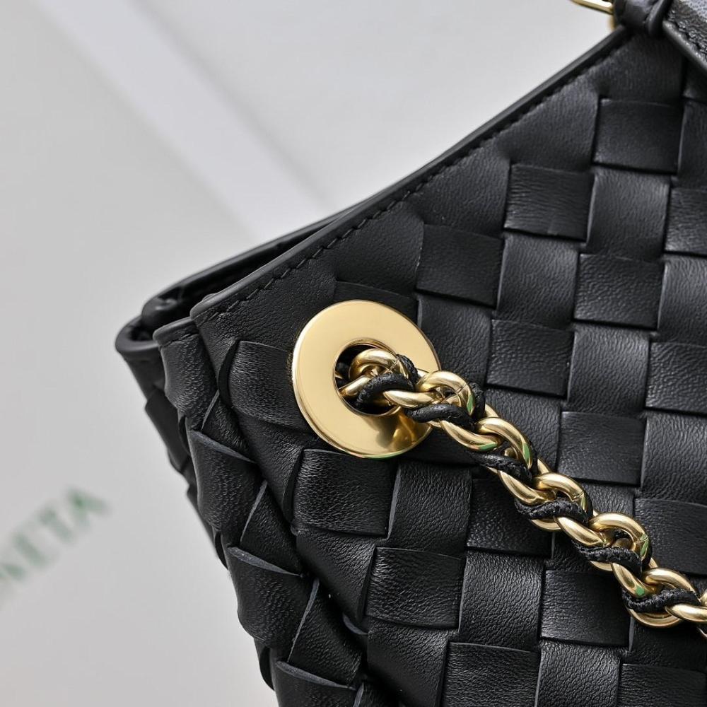 Stylish Lambskin Crossbody Bag – Special Edition