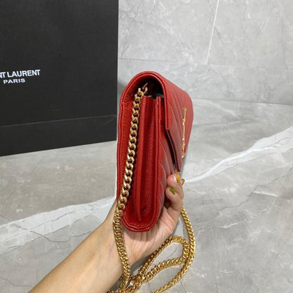 Classic Refined Leather Shoulder Bag