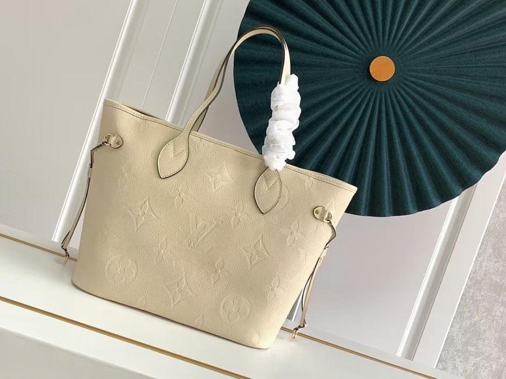 Elegant Refined Leather Top Handle Bag