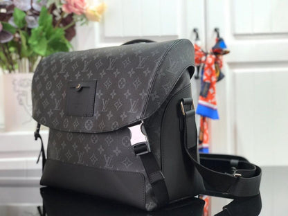 Messenger Bag