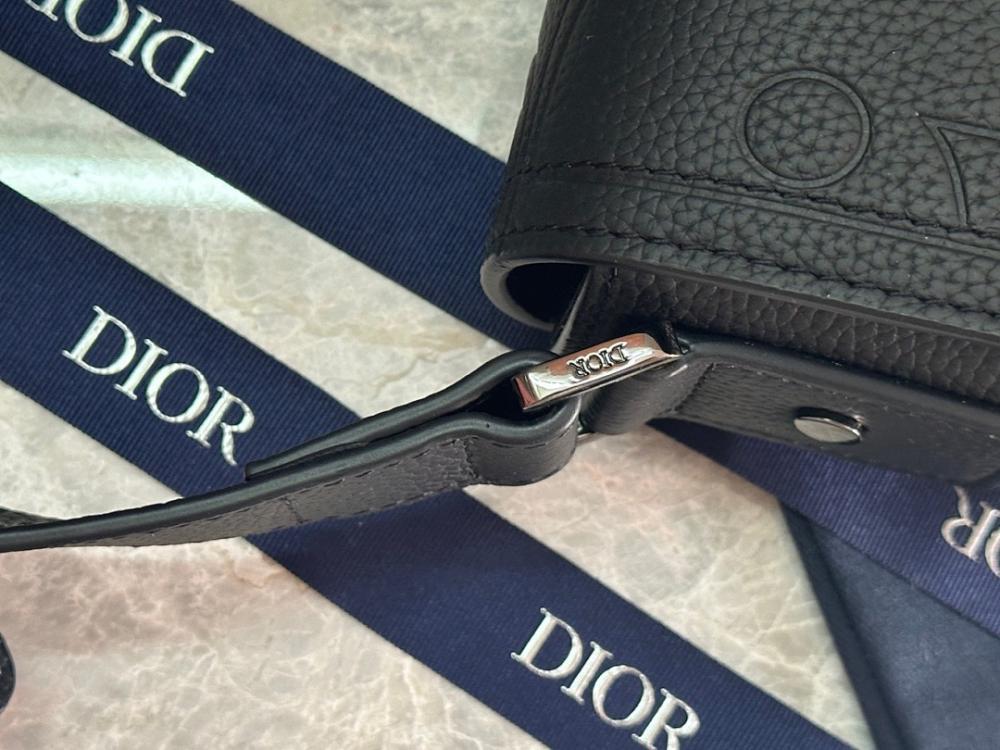 Italian-Inspired Elegant Black Calfskin Shoulder Bag