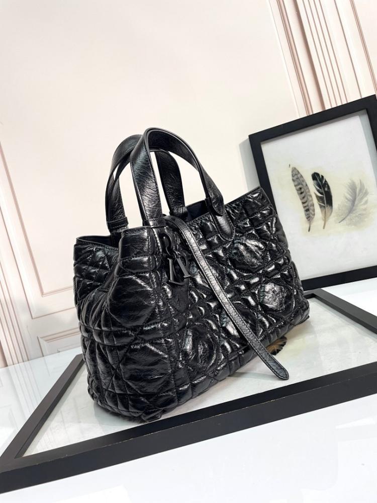 Italian-Inspired Luxury Black Calfskin Crossbody Bag