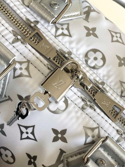 Modern Elegant Silver Nylon Crossbody Bag