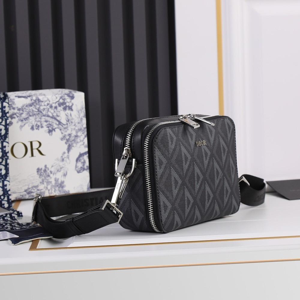 Arco Leather Top Handle Bag