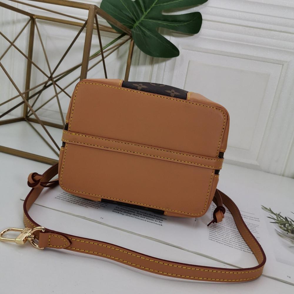 Modern Elegant Bucket Bag – Special Edition
