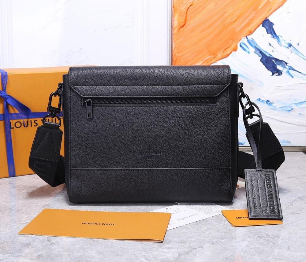 Modern Italian-Inspired Calfskin Shoulder Bag
