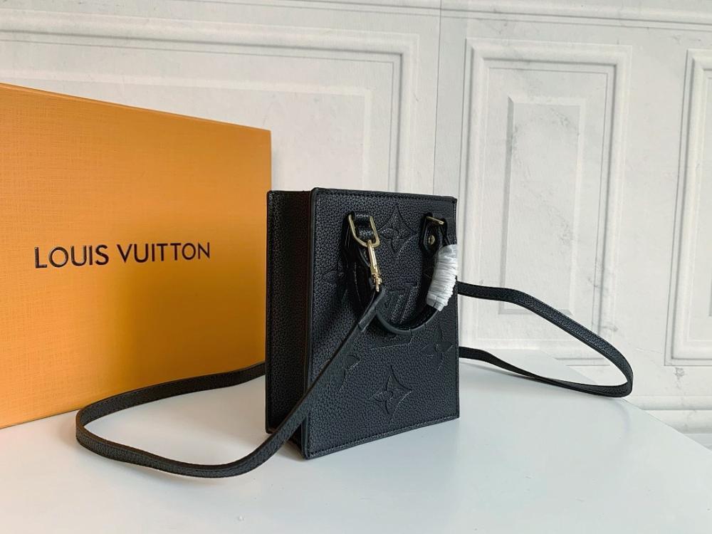 Stylish Refined Leather Shoulder Bag