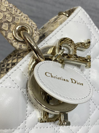 Elegant Leather Top Handle Bag