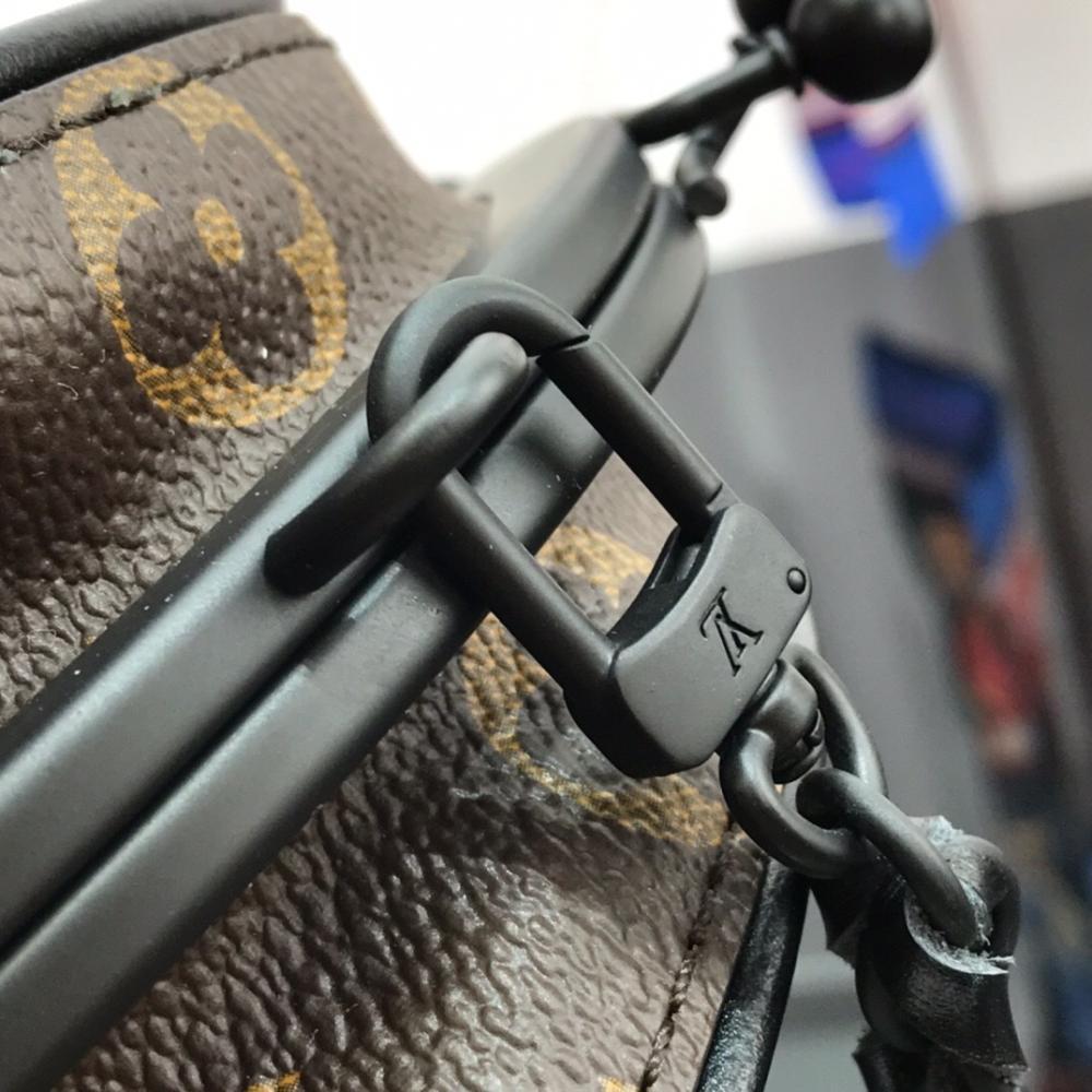 Elegant Shoulder Bag