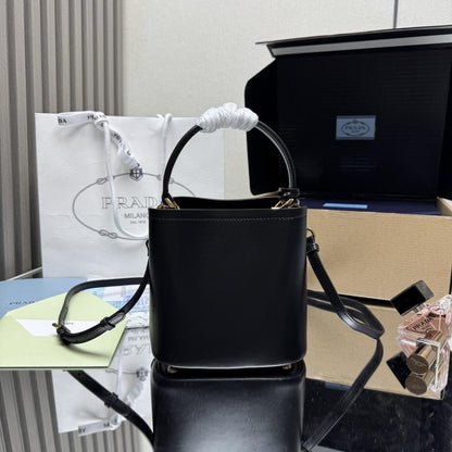 Bucket Bag