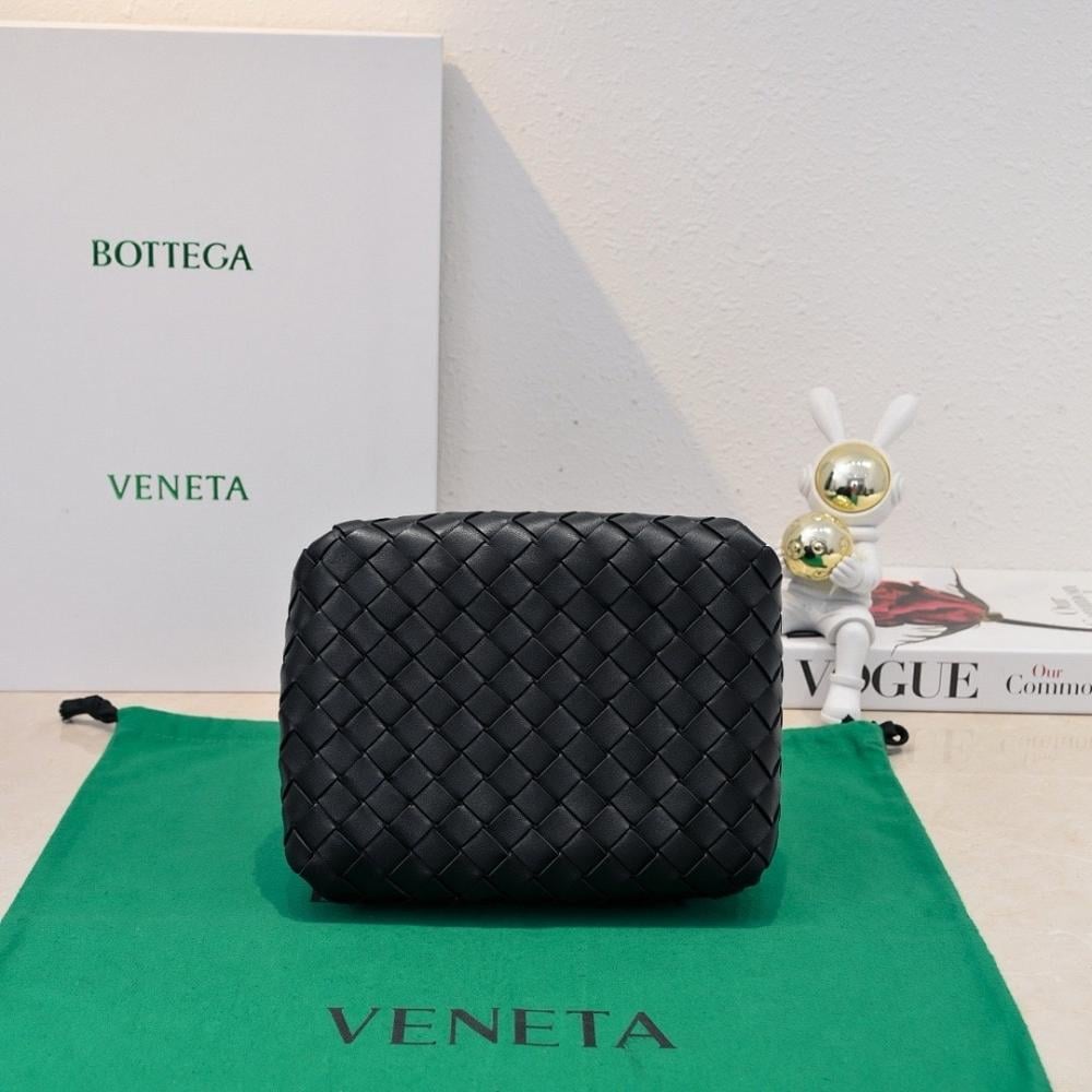 Modern Elegant Shoulder Bag