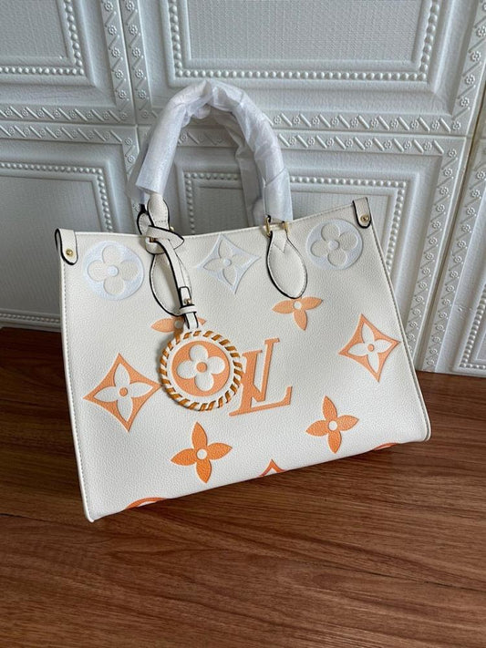 Elegant Leather Shoulder Bag – Special Edition