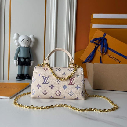 Luxury Elegant Top Handle Bag – Limited Edition